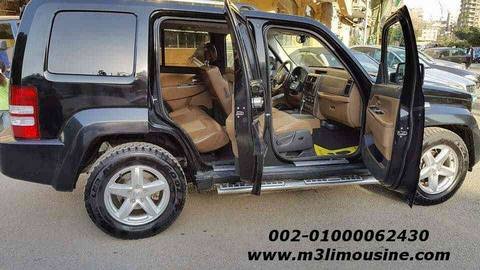 ايجار جيب شيروكي kk