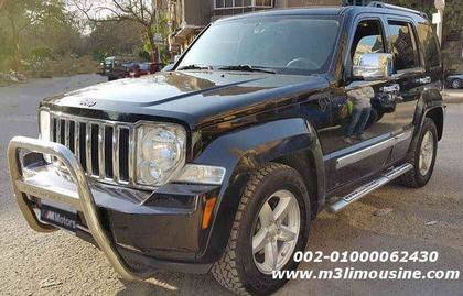 ايجار جيب شيروكي kk