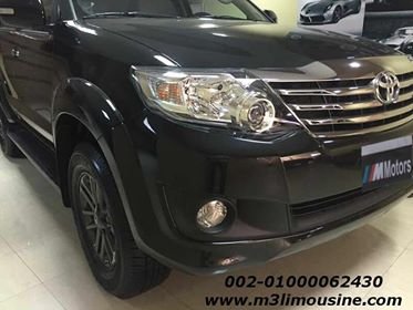 ايجار لاند كروزر